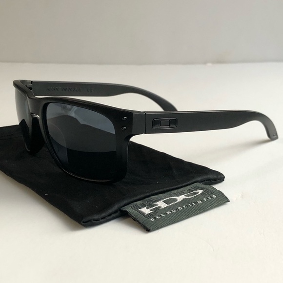 Oakley Other - Oakley Holbrook Black 9102